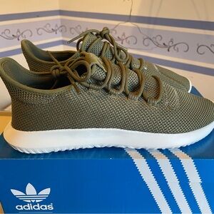 Men’s Adidas Tubular Shadow Olive White size 9.5 New